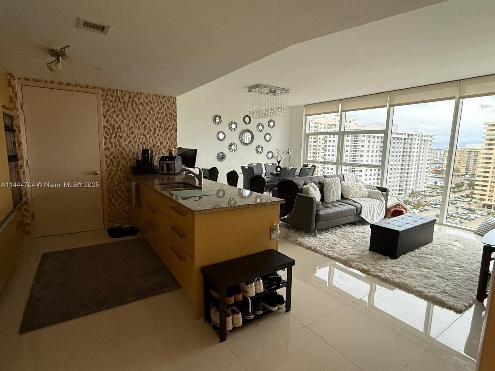 1830 S Ocean Dr 1107 photo 24
