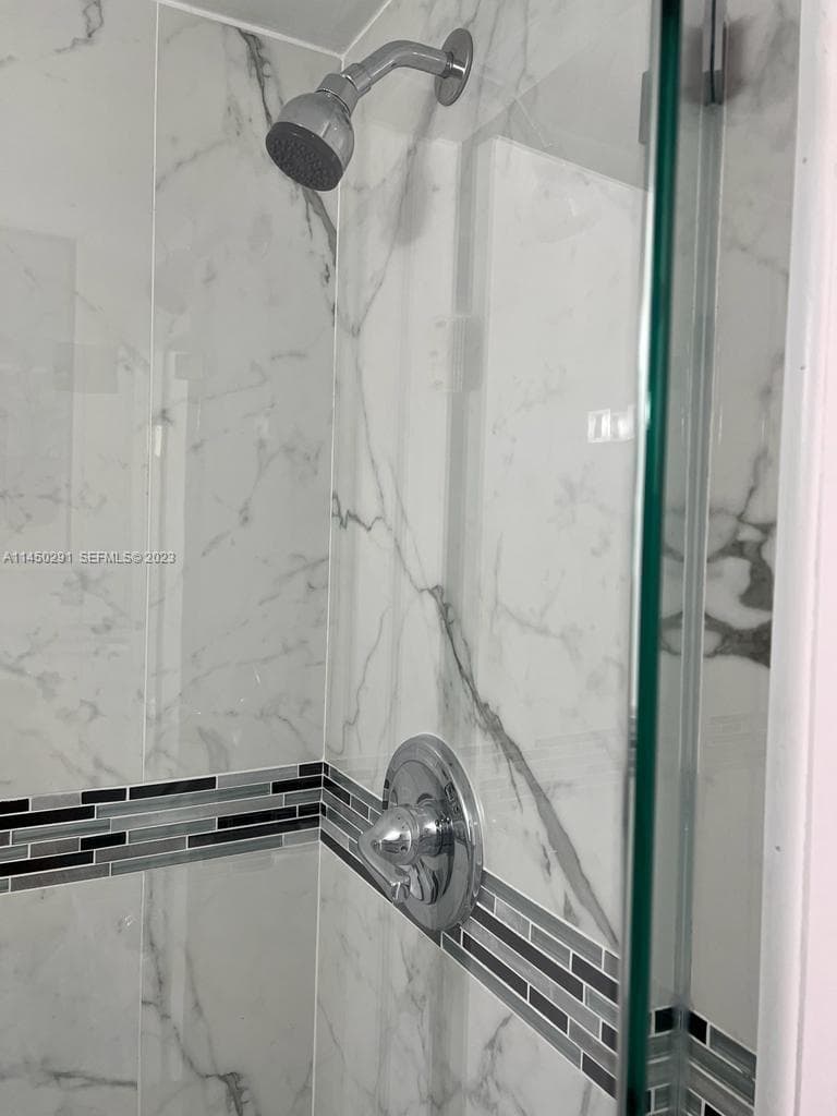 3725 S Ocean Dr 1503 photo 11