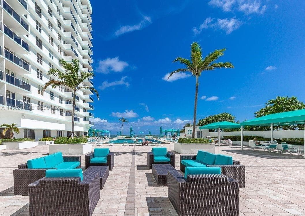 3725 S Ocean Dr 1521 photo 23