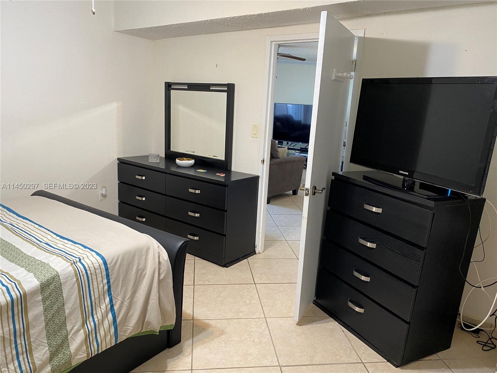 3725 S Ocean Dr 1521 photo 18