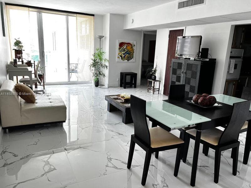 3801 S Ocean Dr 6S photo 11