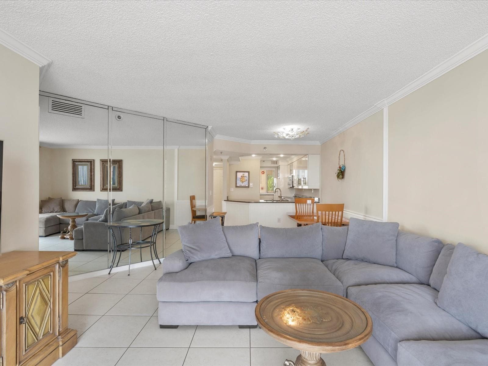 18260 N Bay Road 304 photo 17
