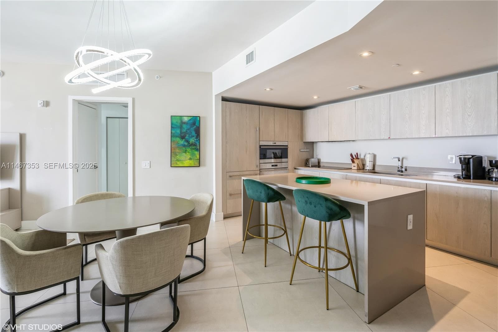 4111 Ocean Dr 2006 photo 10