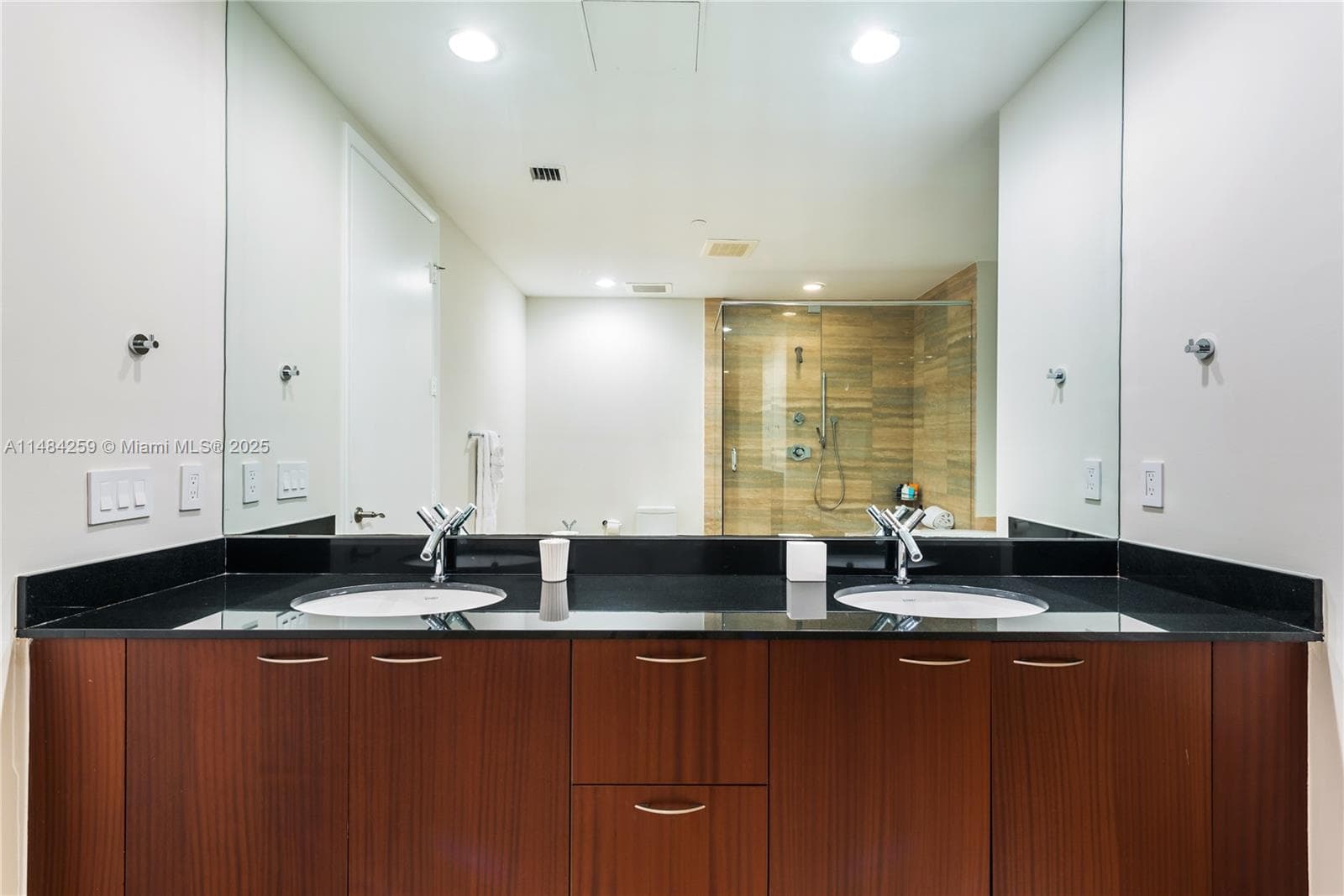 15811 Collins Ave 1702 photo 16