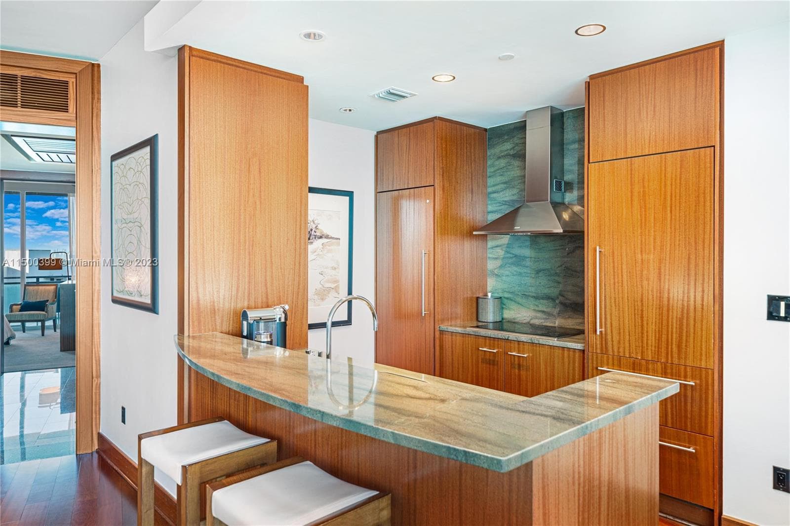 10295 Collins Ave 1217 photo 7