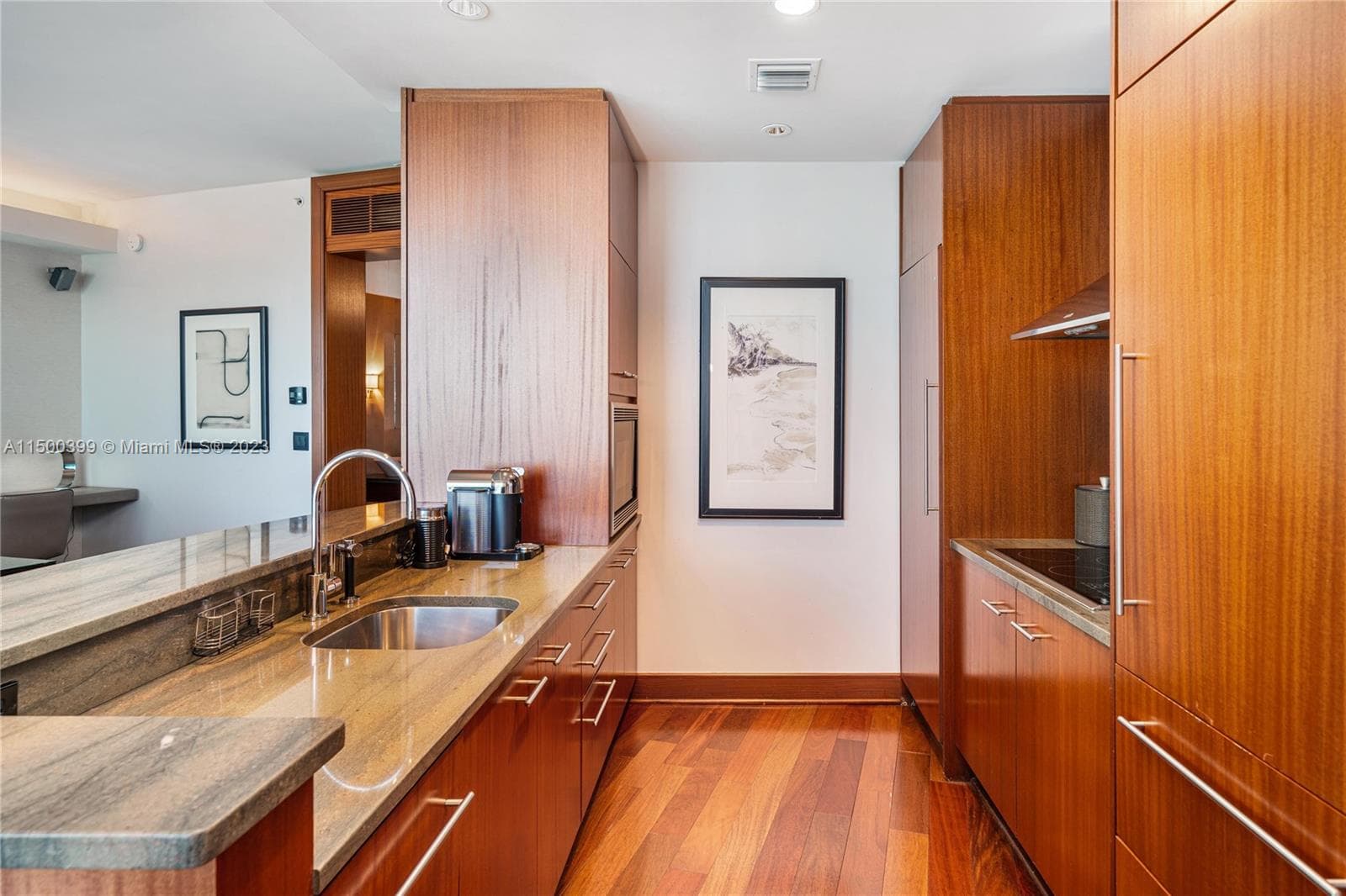 10295 Collins Ave 1217 photo 8