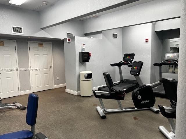 1904 S Ocean Dr 205 photo 5