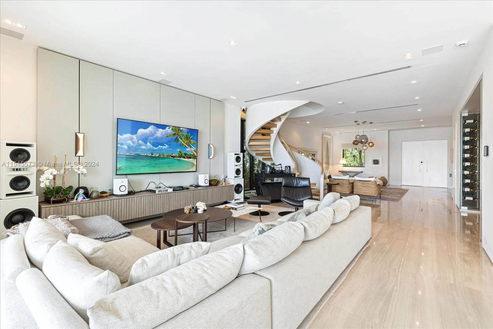 401 Rivo Alto Dr photo 13