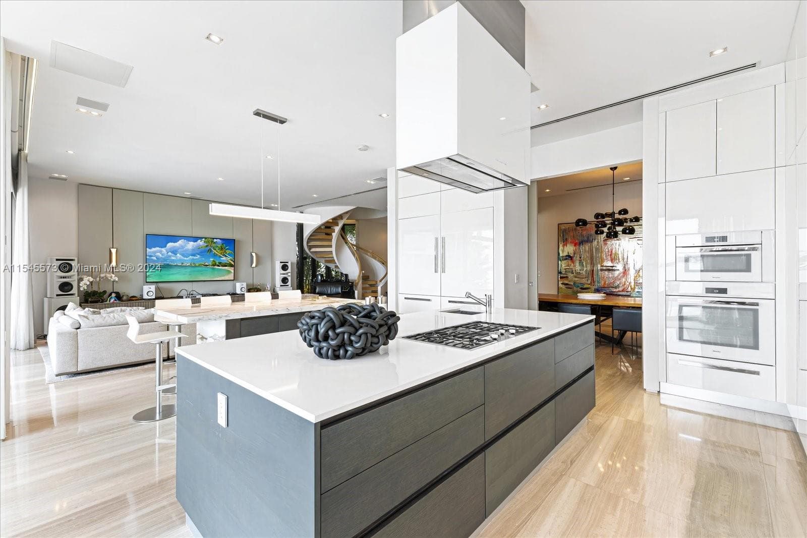 401 Rivo Alto Dr photo 15