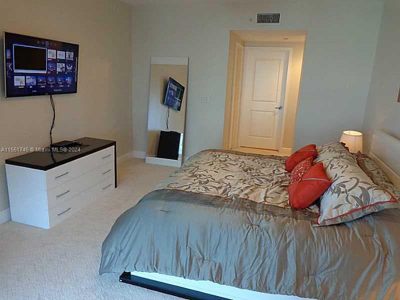 3101 S OCEAN DR 2003 photo 21