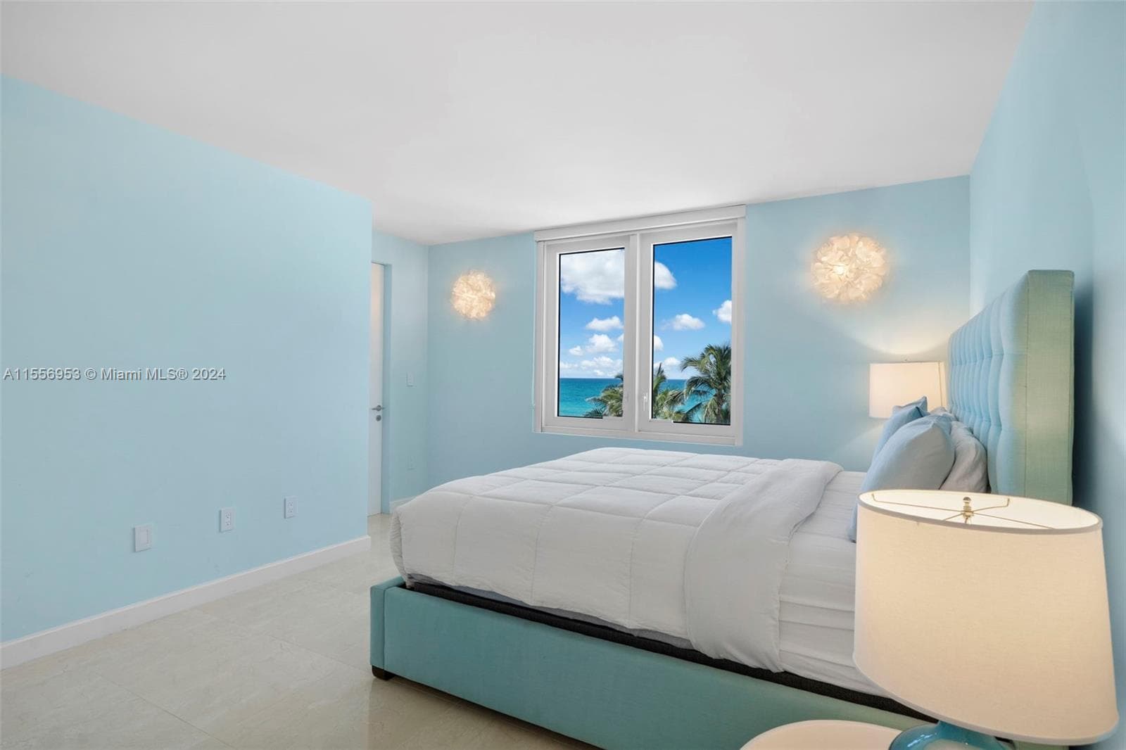 2301 Collins Ave 410 photo 20
