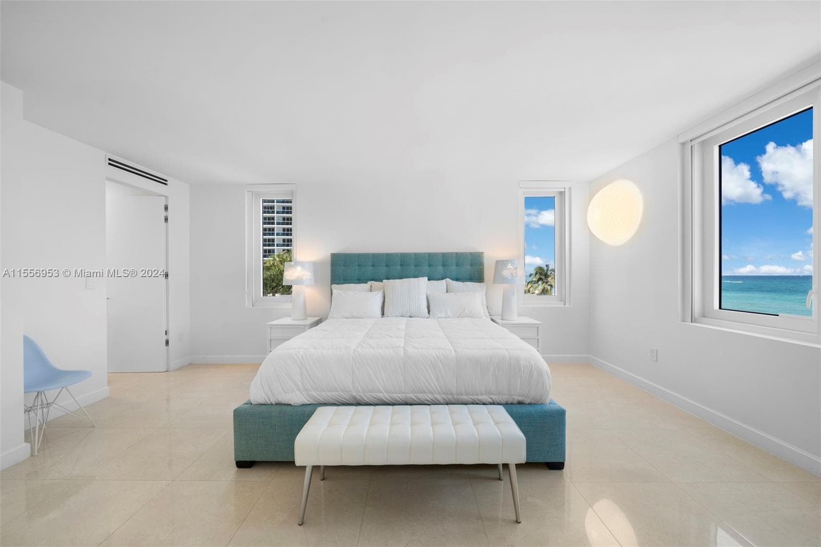2301 Collins Ave 410 photo 25