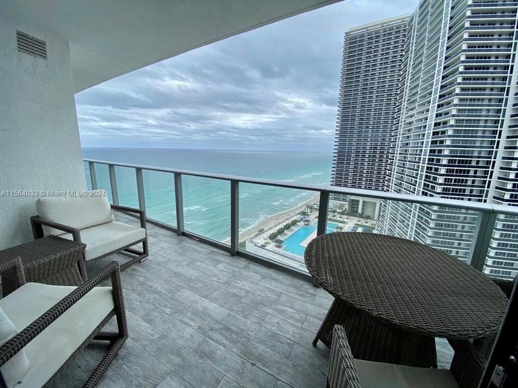 4111 S Ocean Dr 2101 photo 11