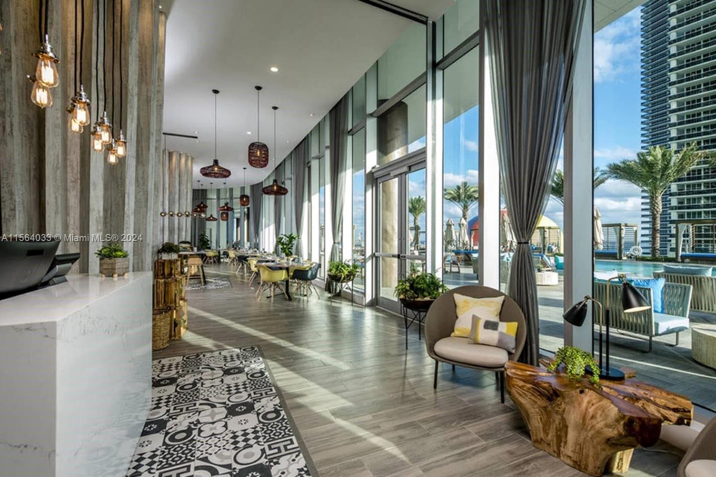 4111 S Ocean Dr 2101 photo 4