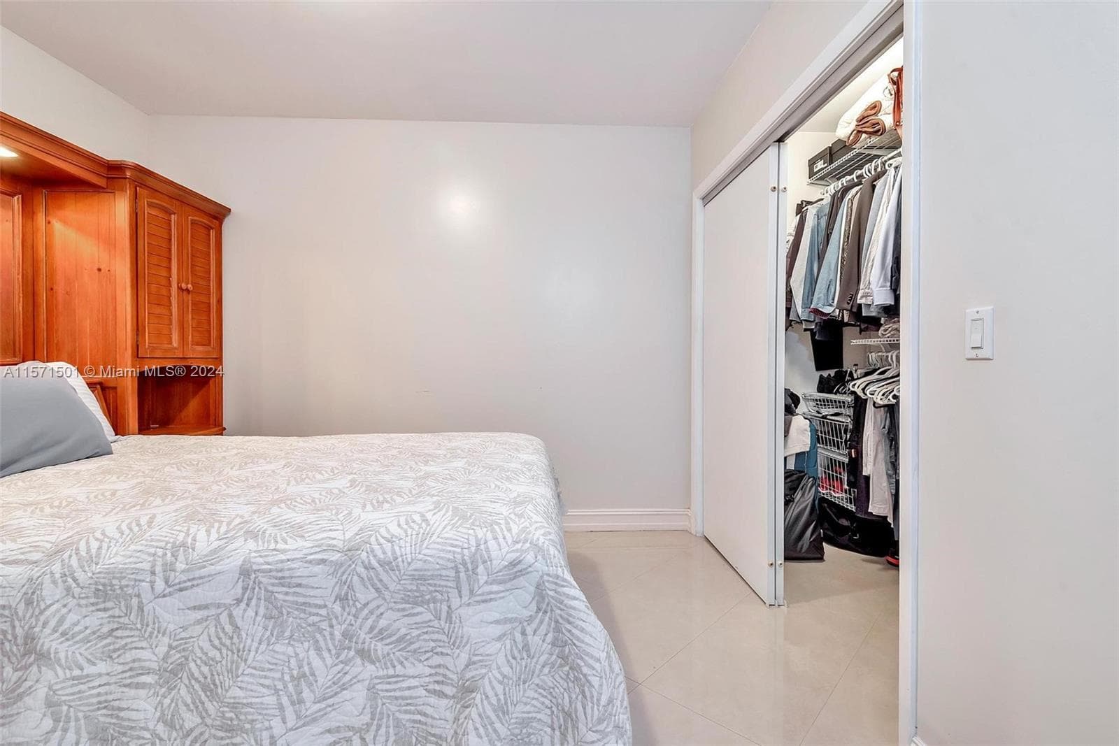 1830 S Ocean Dr 4709 photo 23