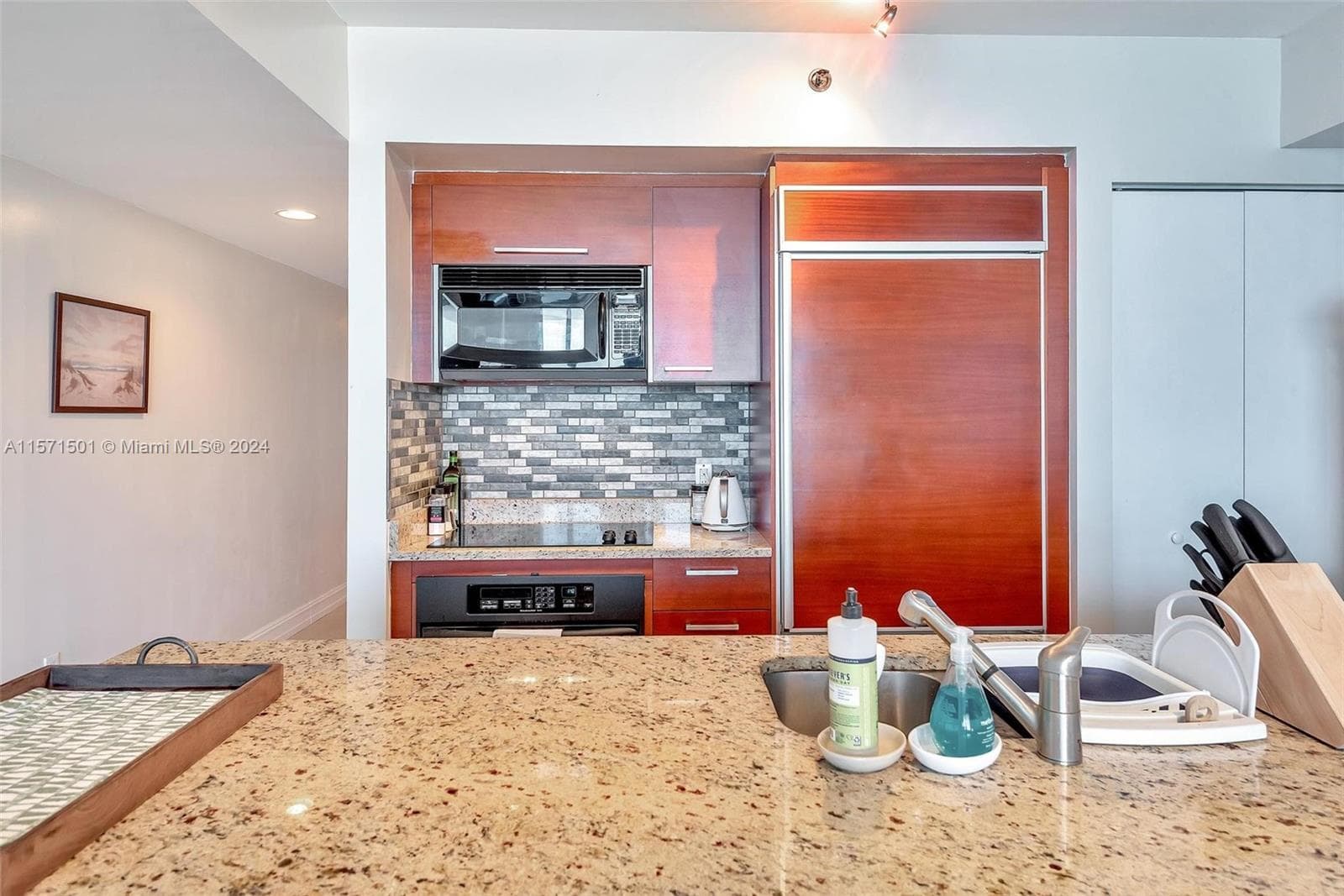 1830 S Ocean Dr 4709 photo 15