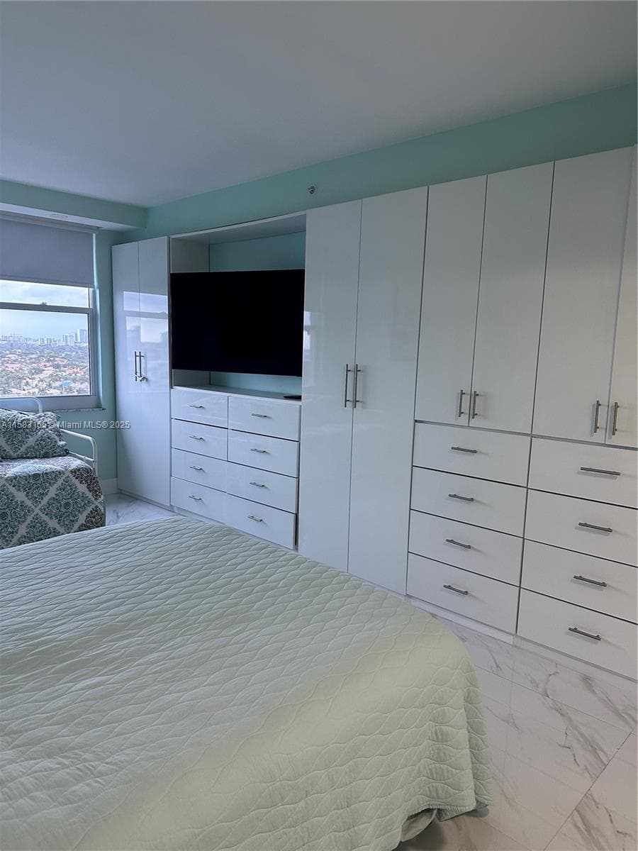 2501 S Ocean Dr 1530 photo 8