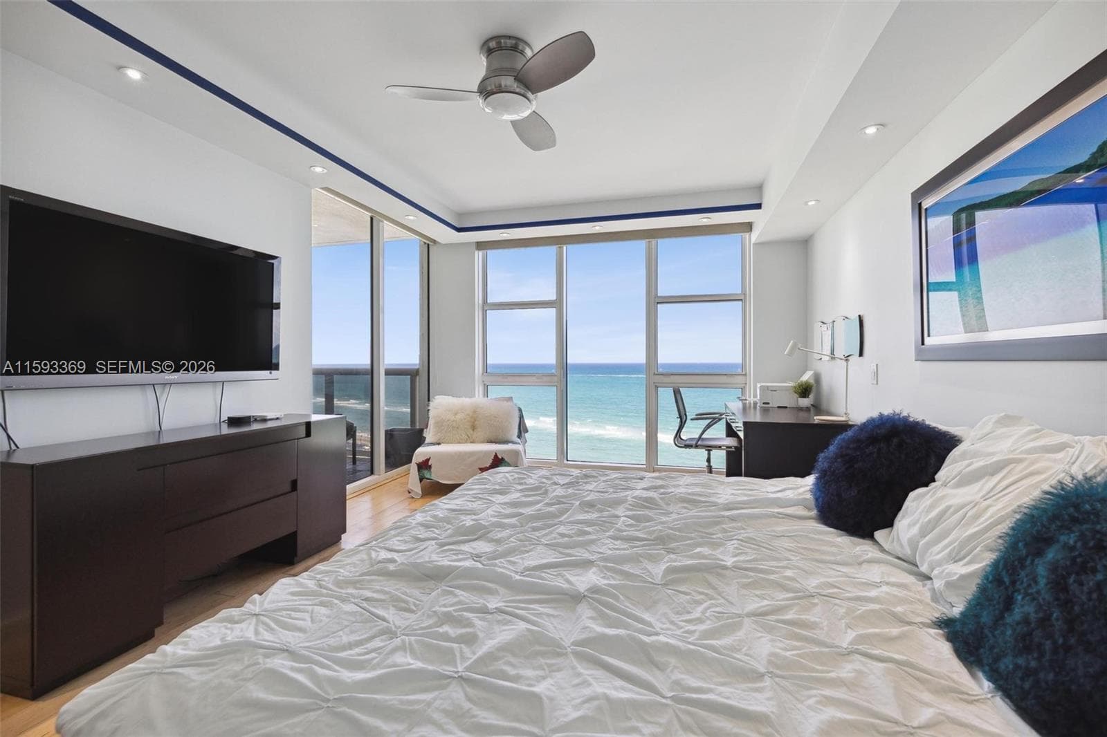 1800 S Ocean Dr 1401 photo 13