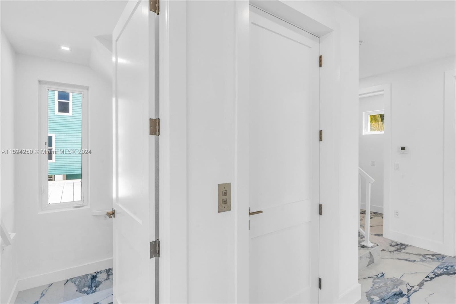 84 Coral Way photo 17