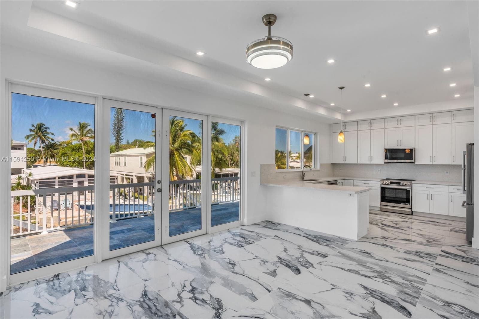 84 Coral Way photo 8