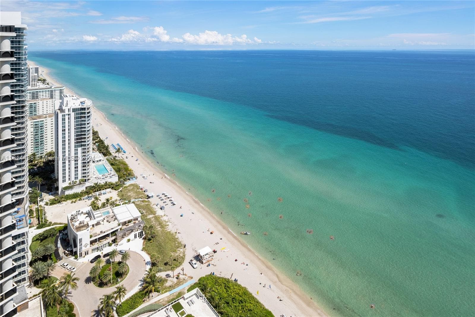 1830 OCEAN DR 4409 photo 17