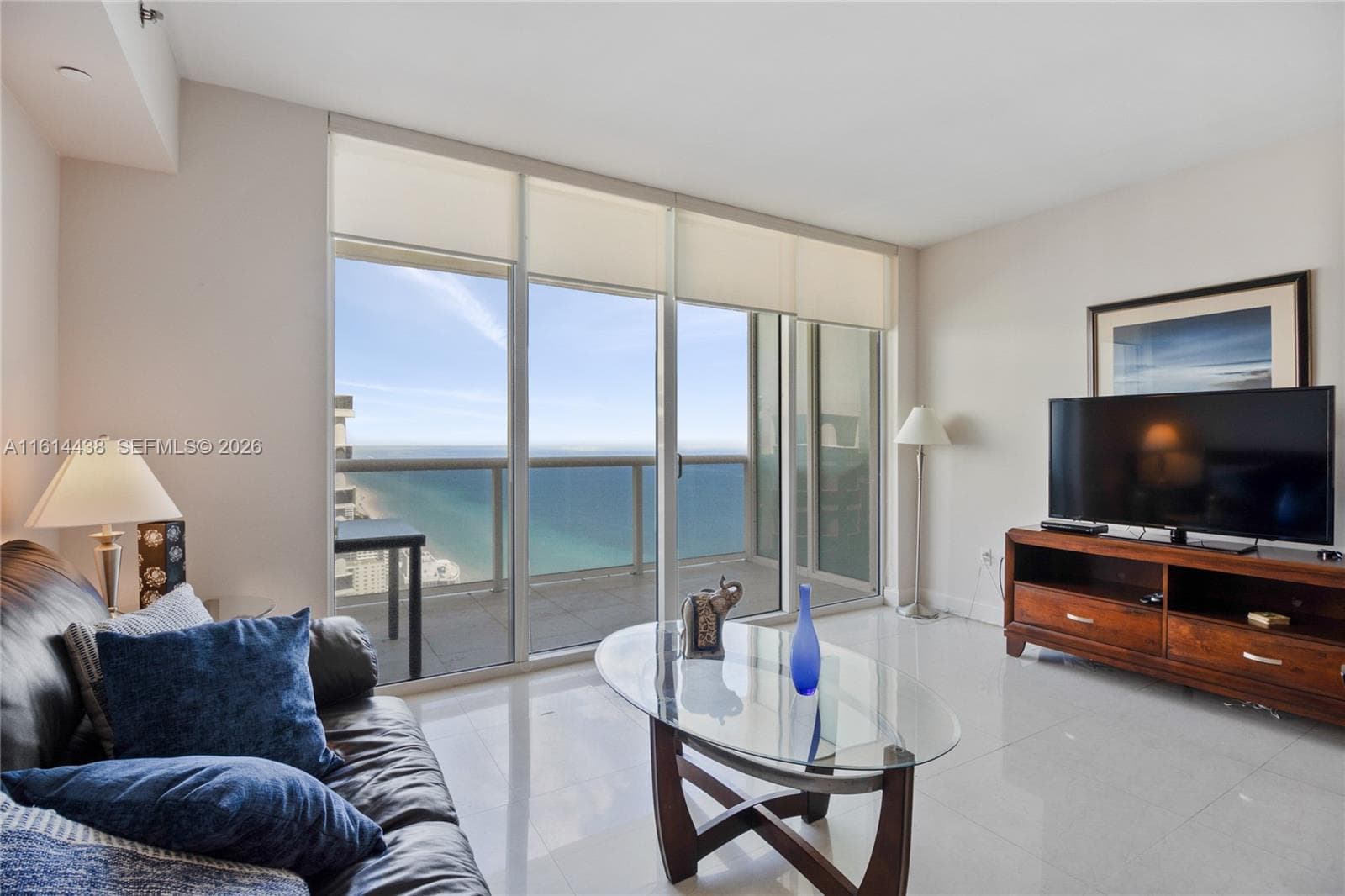 1830 S OCEAN DR 4409 photo 1