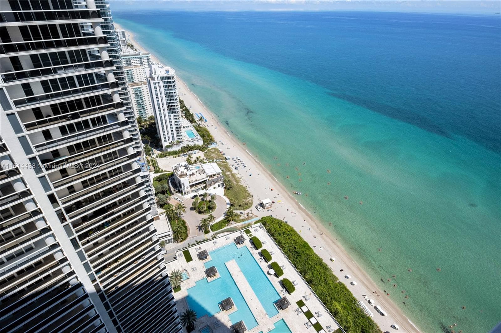 1830 OCEAN DR 4409 photo 18