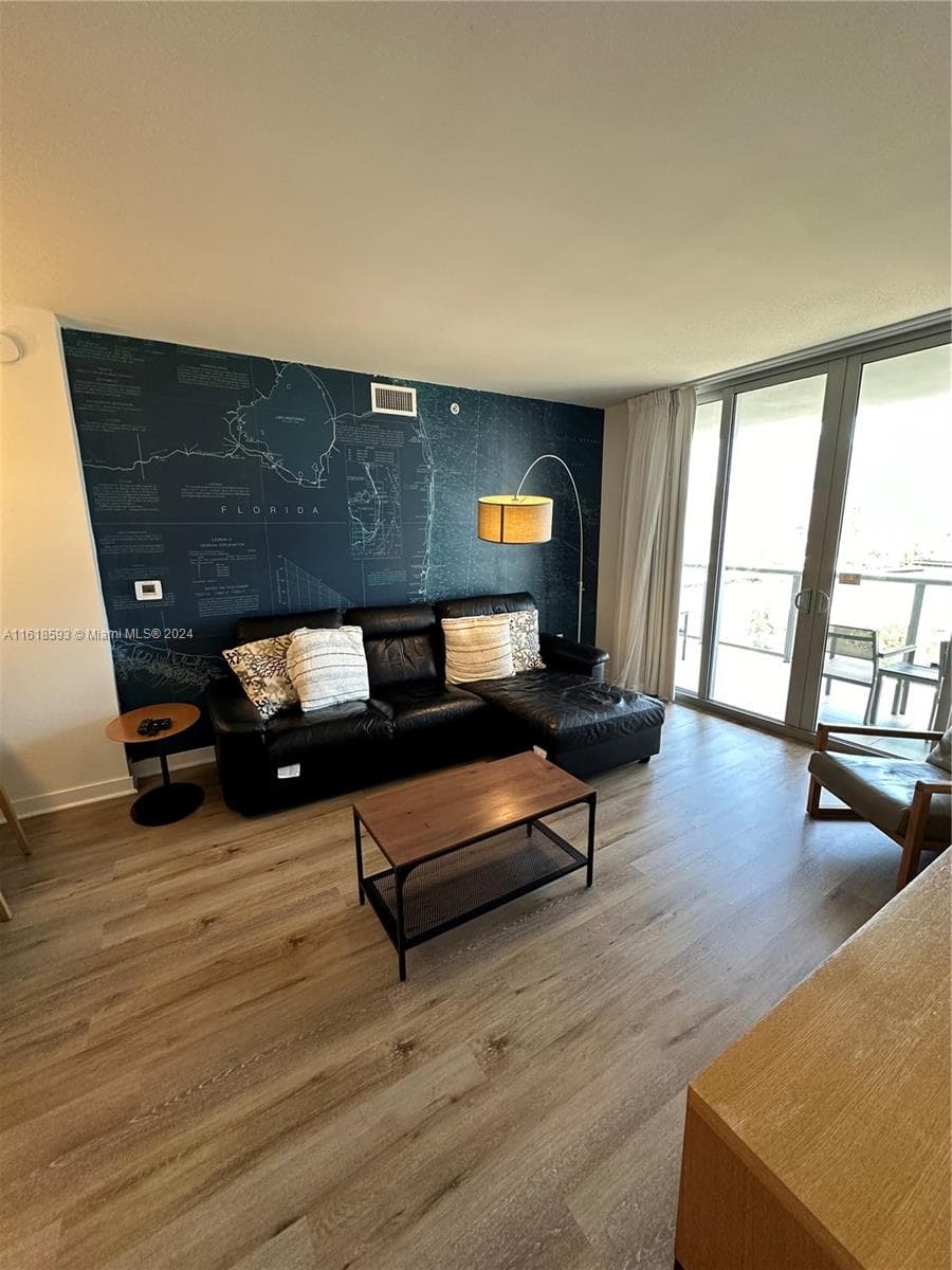 2602 Hallandale Beach Blvd R807 photo 17
