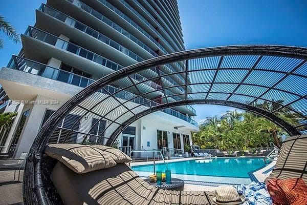 2602 Hallandale Beach Blvd R807 photo 12
