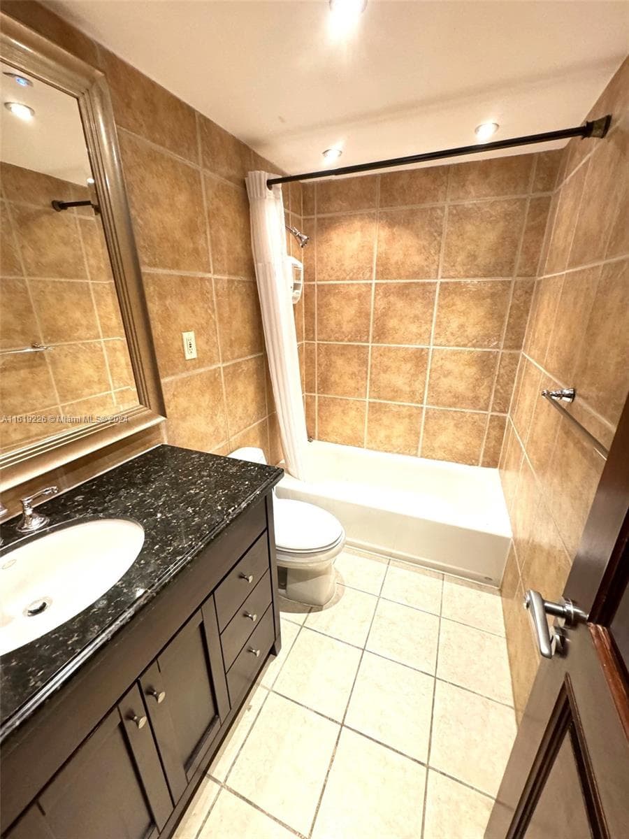 3901 Ocean Dr 7O photo 22