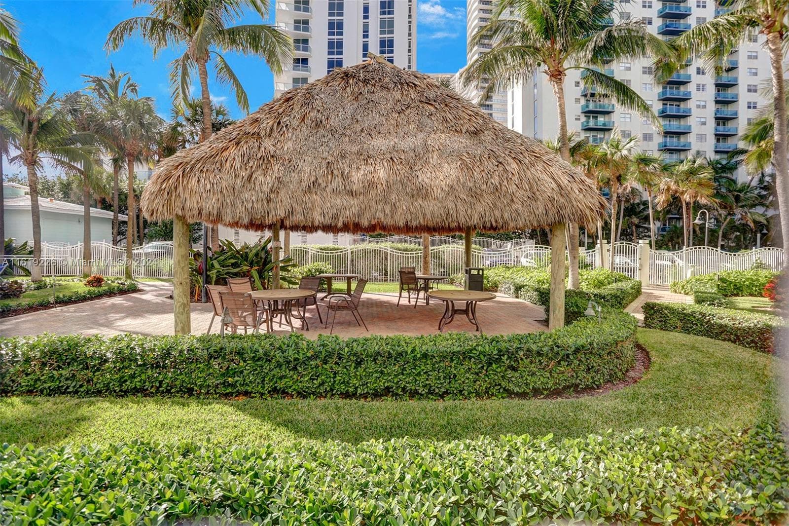3901 Ocean Dr 7O photo 25