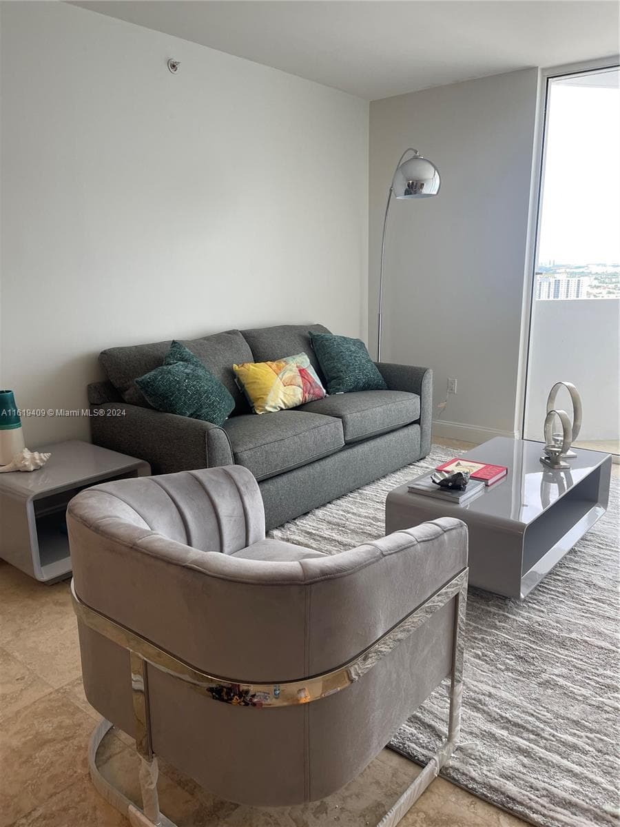 6365 Collins Ave 2610 photo 7