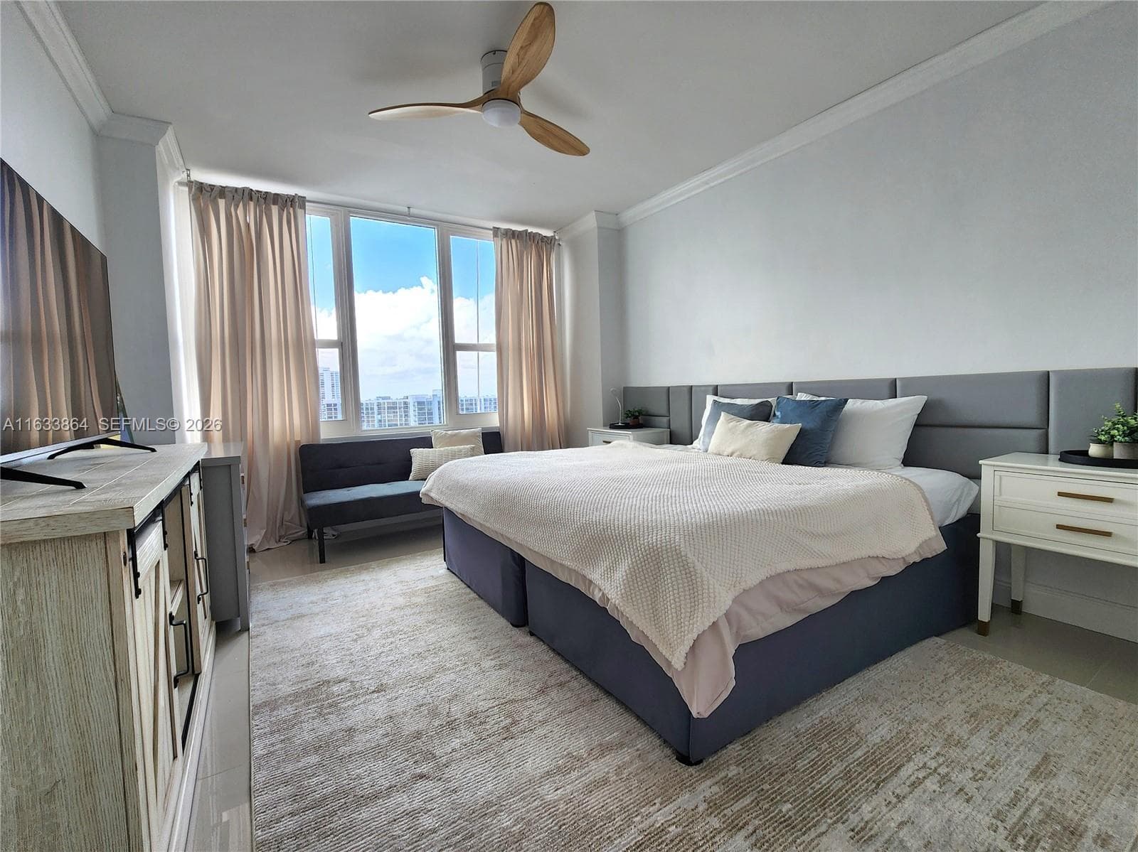 3505 S Ocean Dr 1105 photo 18