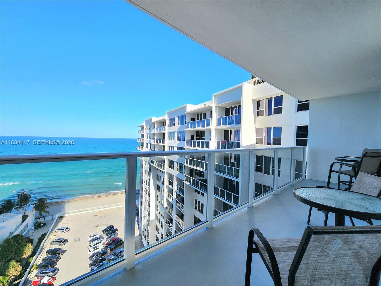 3505 S Ocean Dr 1406 photo 2