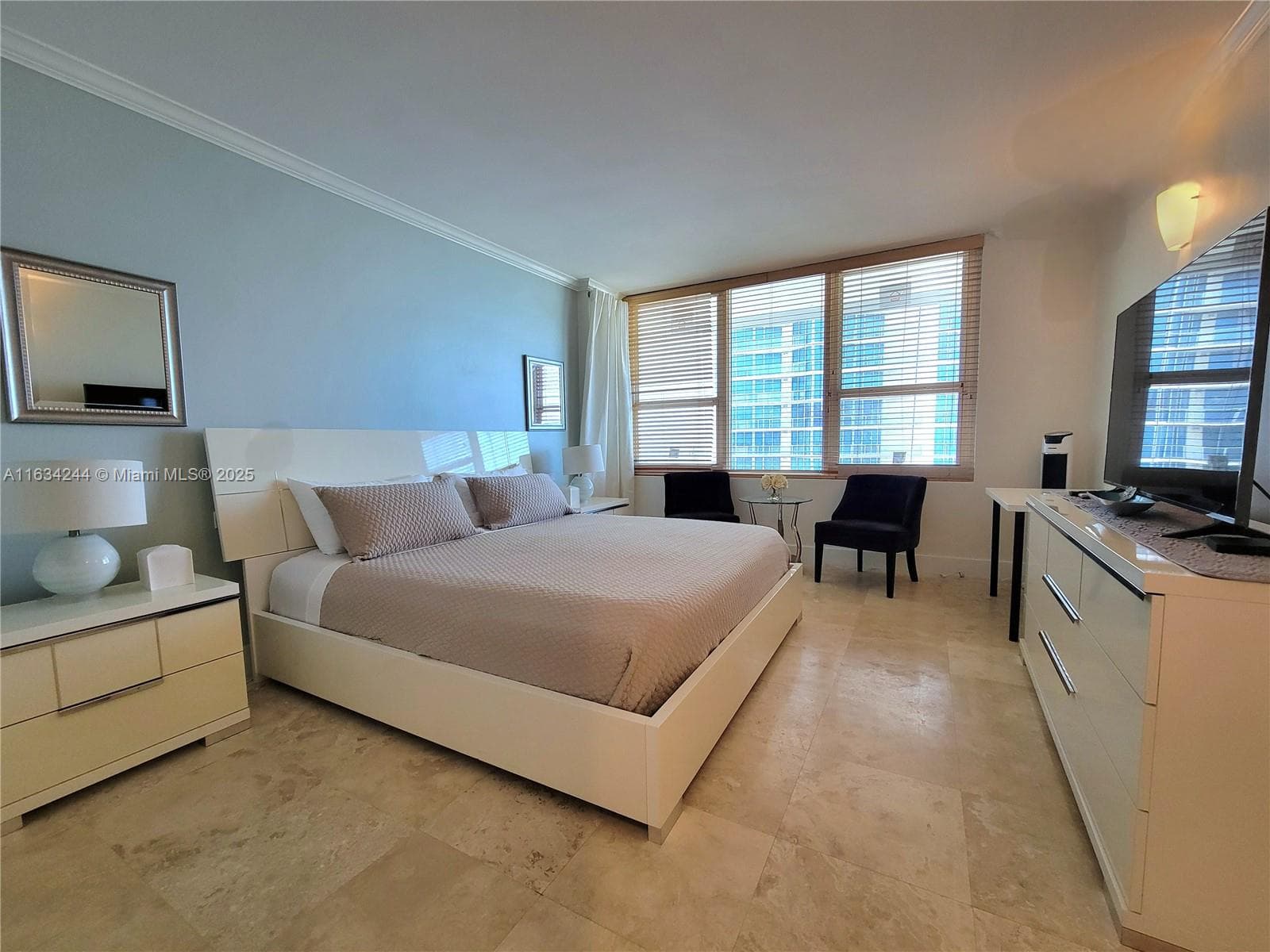 3505 S Ocean Dr 1409 photo 14