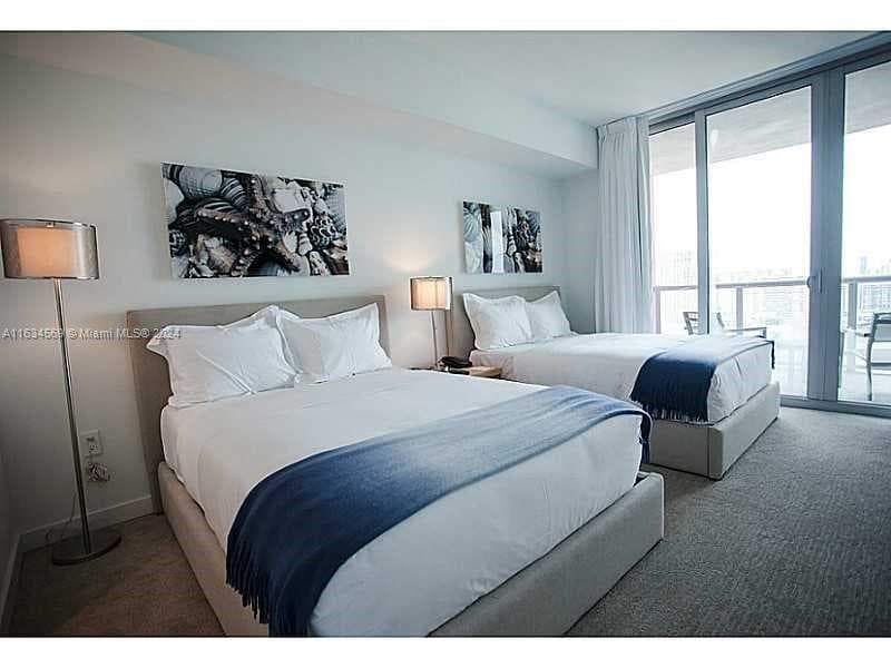 2602 HALLANDALE BEACH BLVD 2905 photo 12