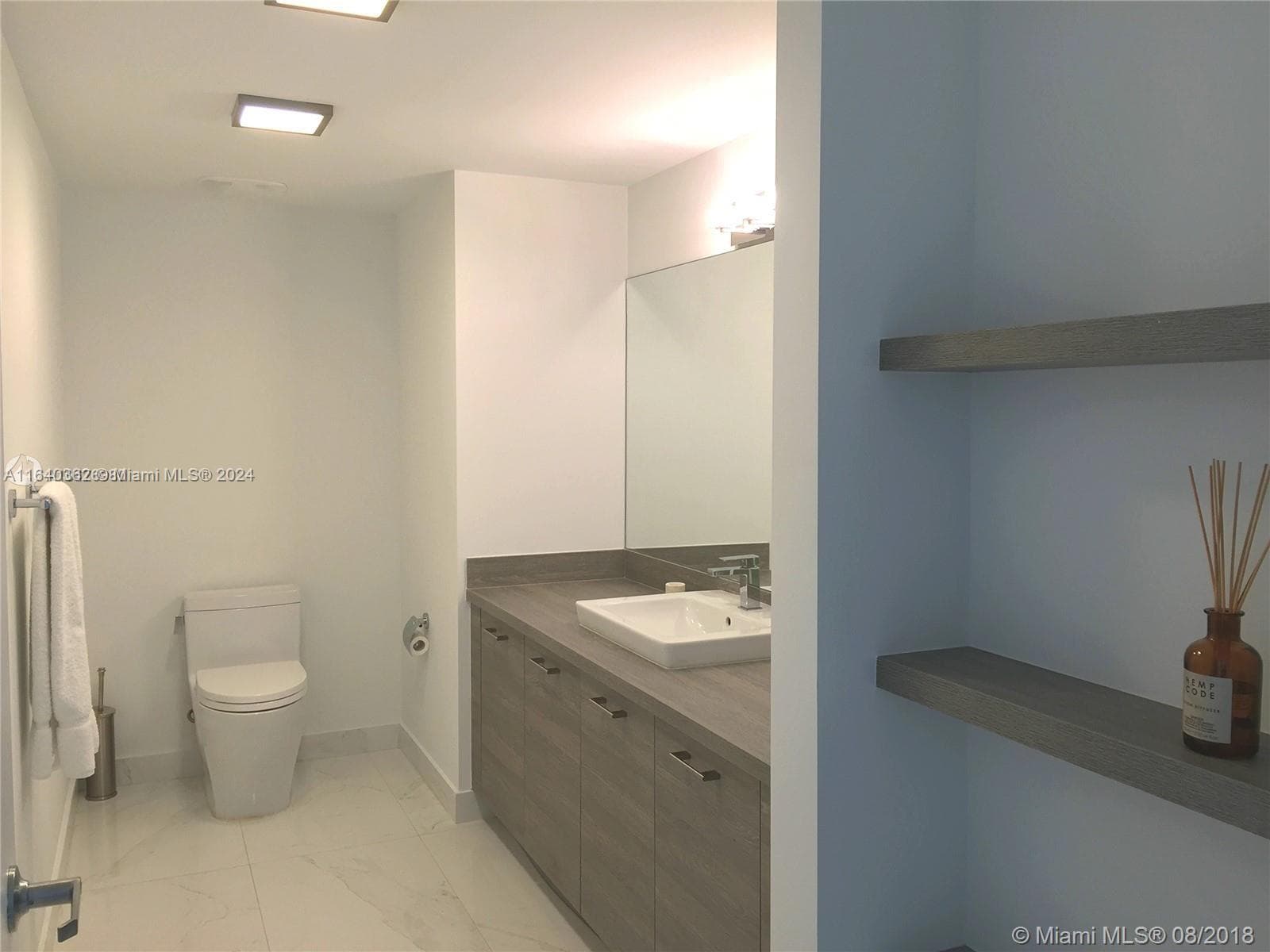 400 Sunny Isles Blvd 1019 photo 6