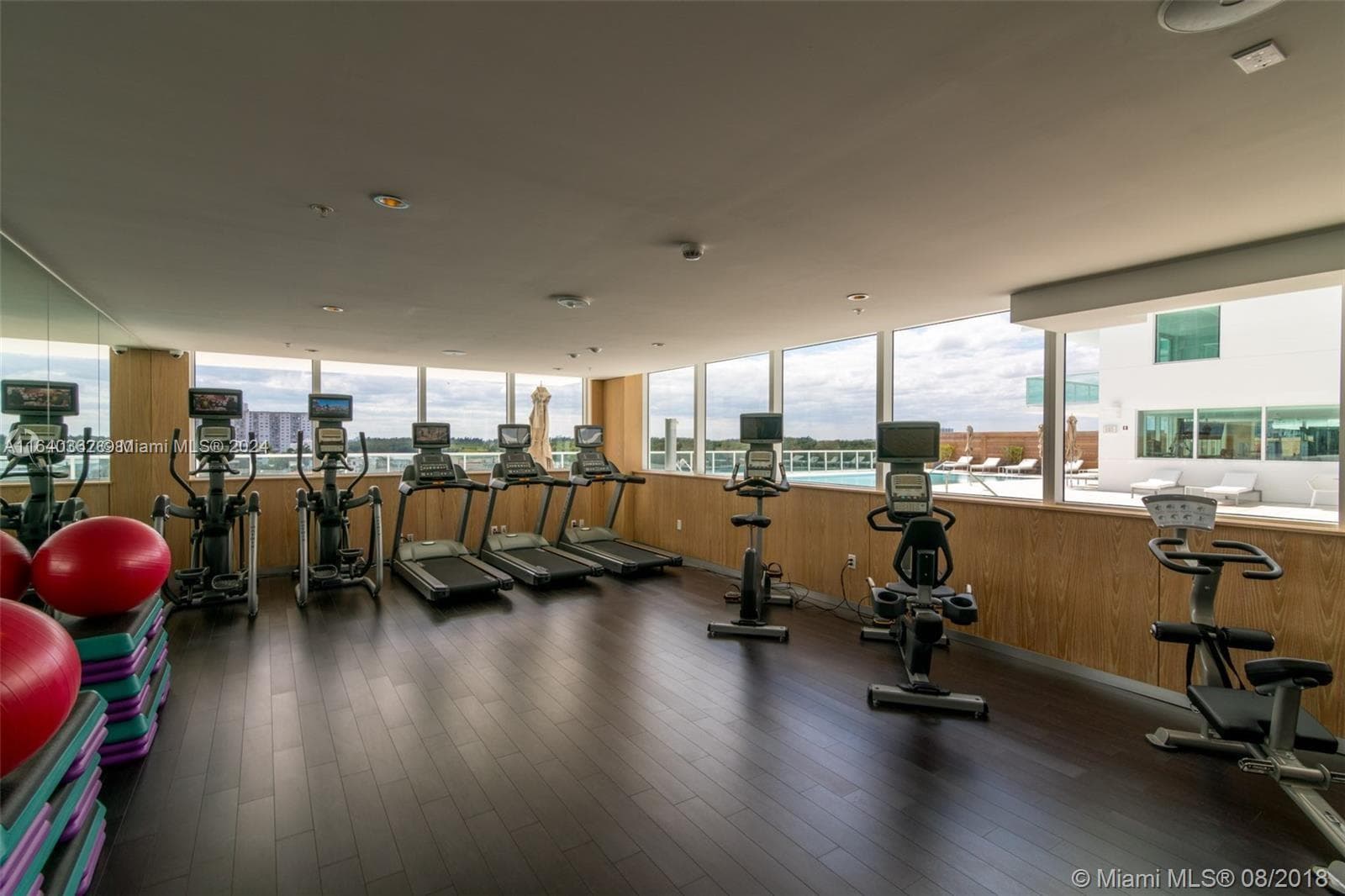400 Sunny Isles Blvd 1019 photo 25