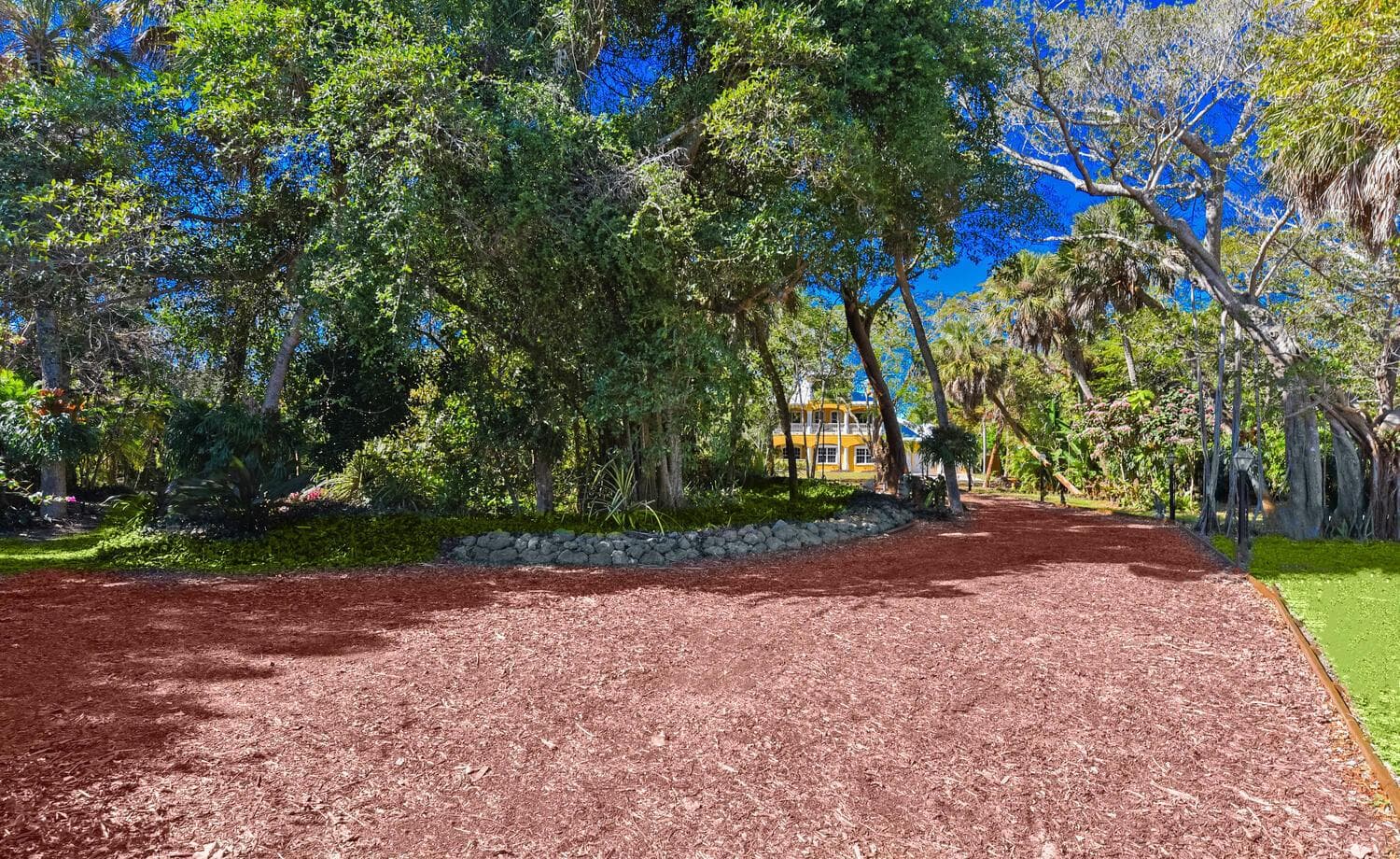 8053 S Indian River Drive photo 9