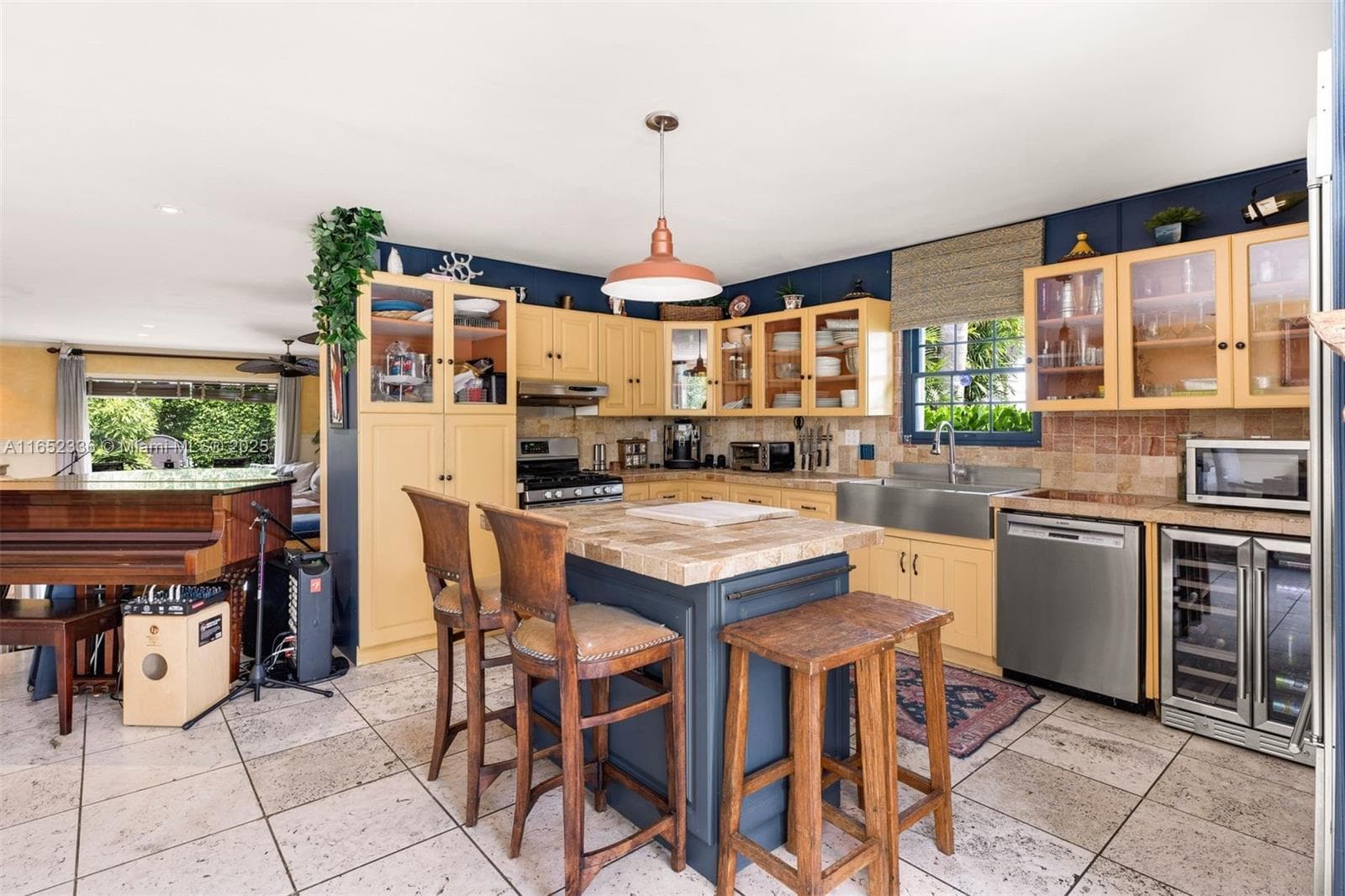7975 Biscayne Point Cir photo 24