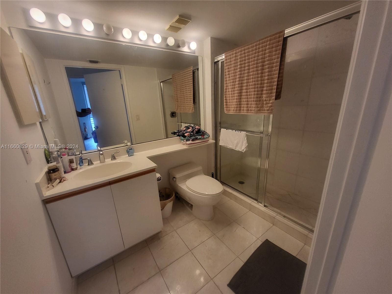 3400 NE 192nd St 903 photo 19