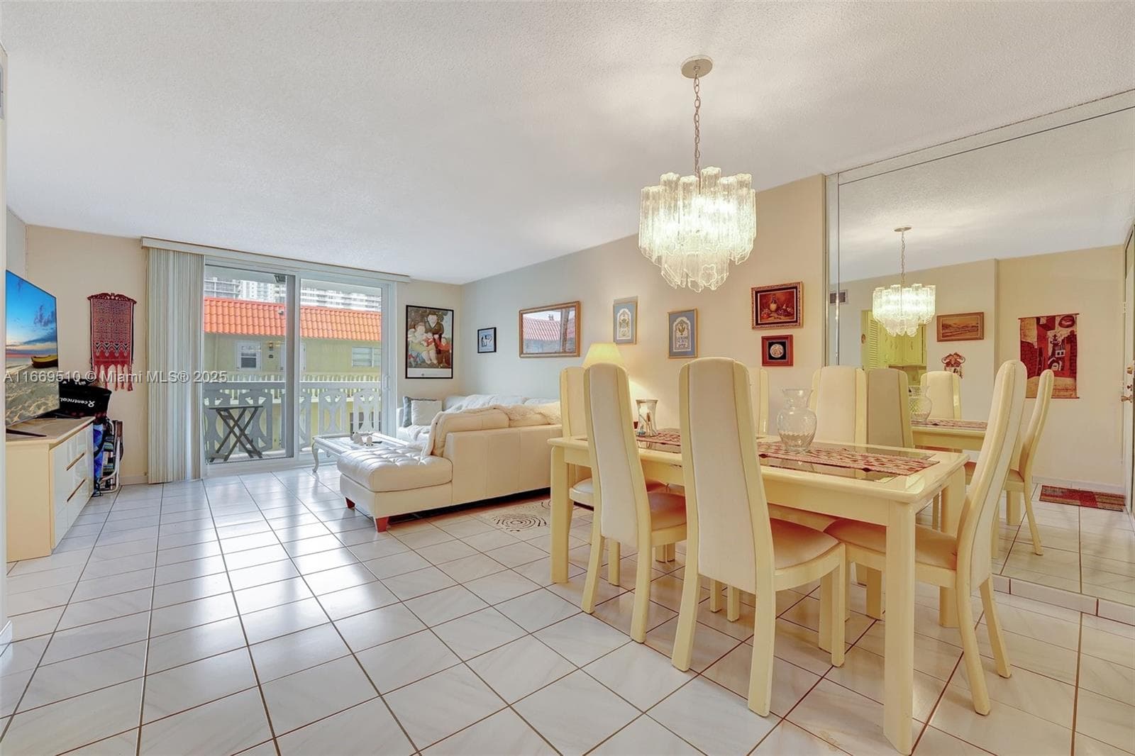 3113 S Ocean Dr 402 photo 20