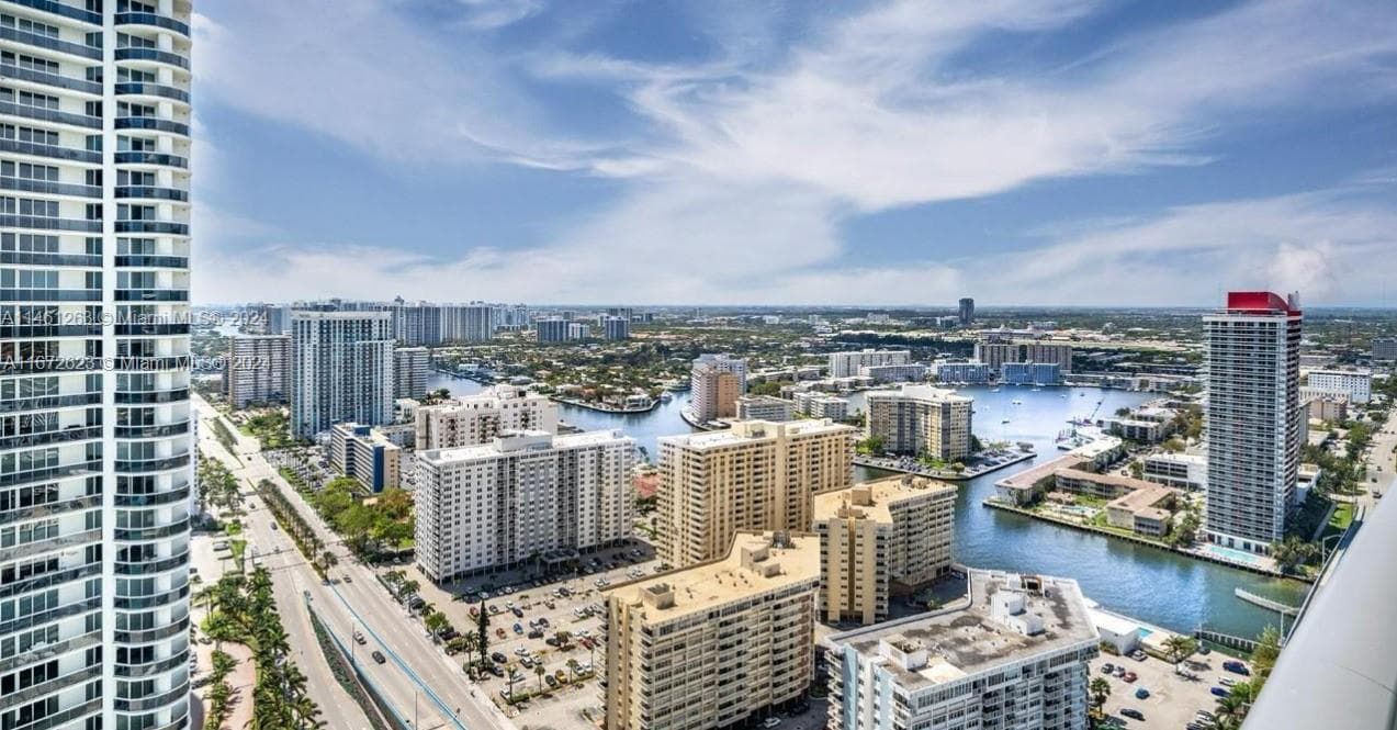 4111 Ocean Dr 3007 photo 18