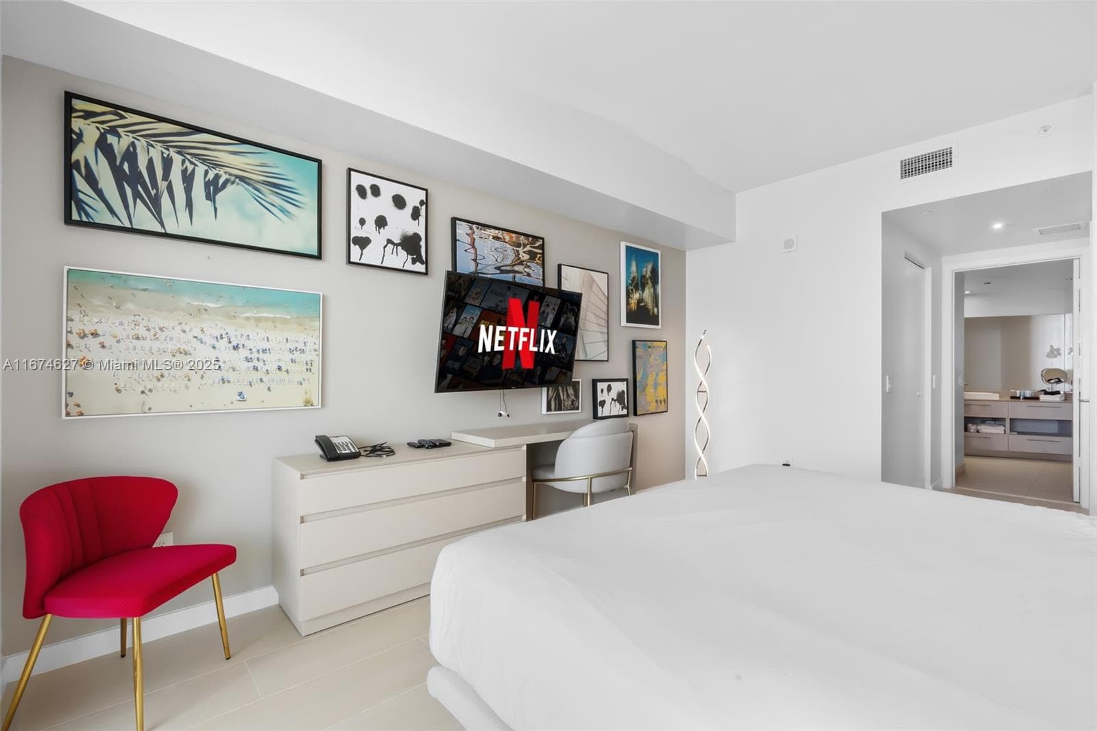 4111 Ocean Dr 3108 photo 15