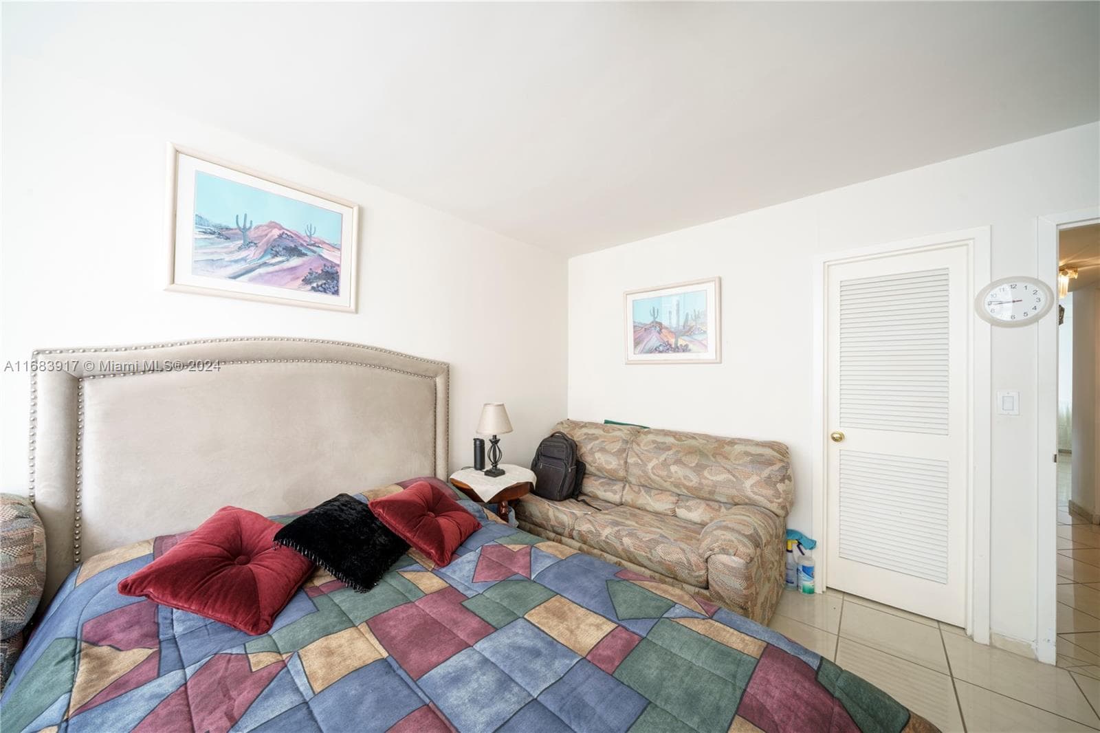 3140 Ocean Dr 304 photo 17