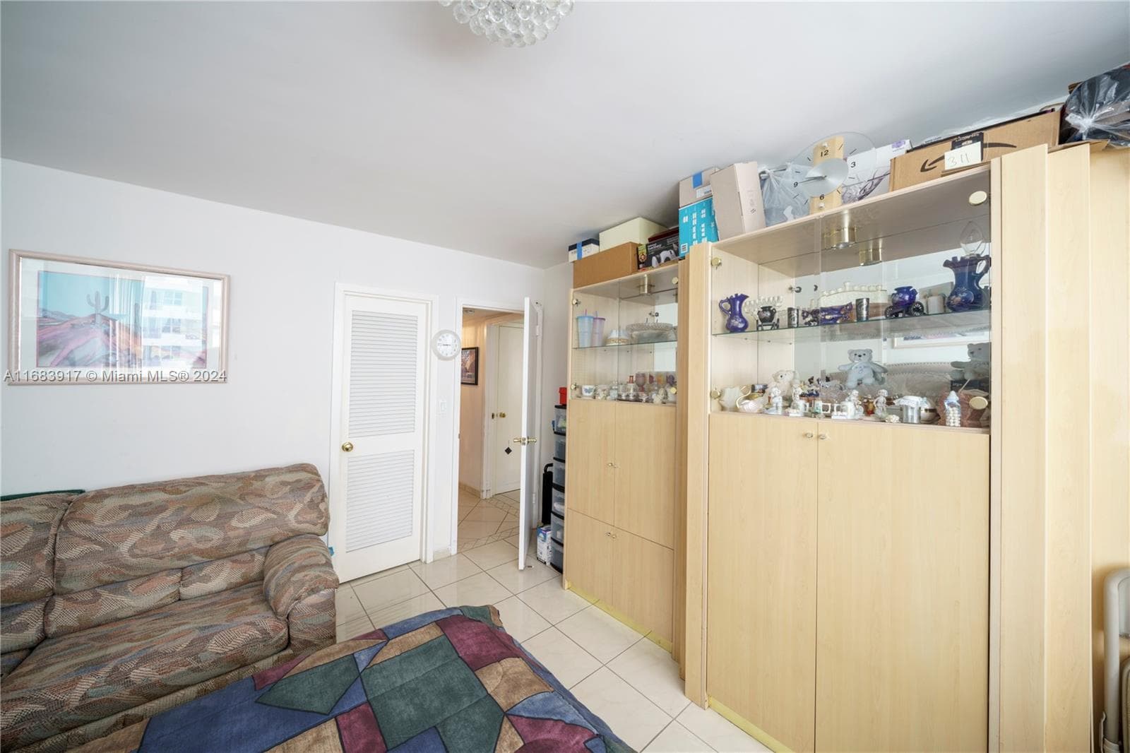 3140 Ocean Dr 304 photo 18