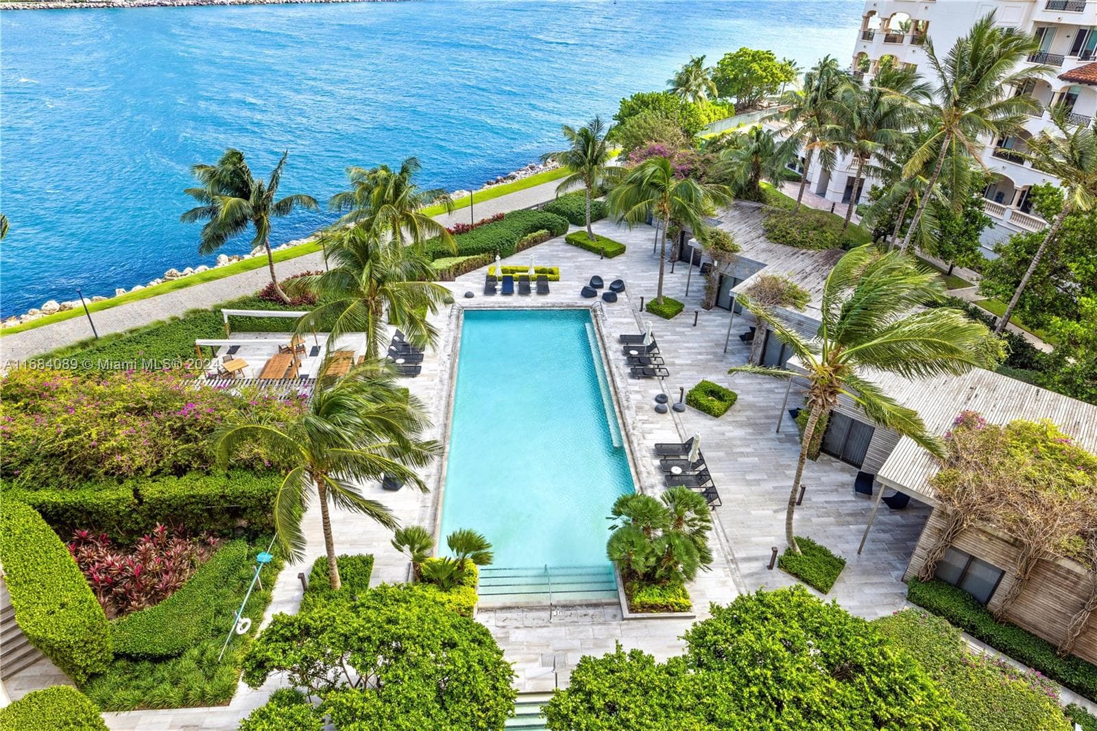 7065 Fisher Island Dr 7065 photo 10