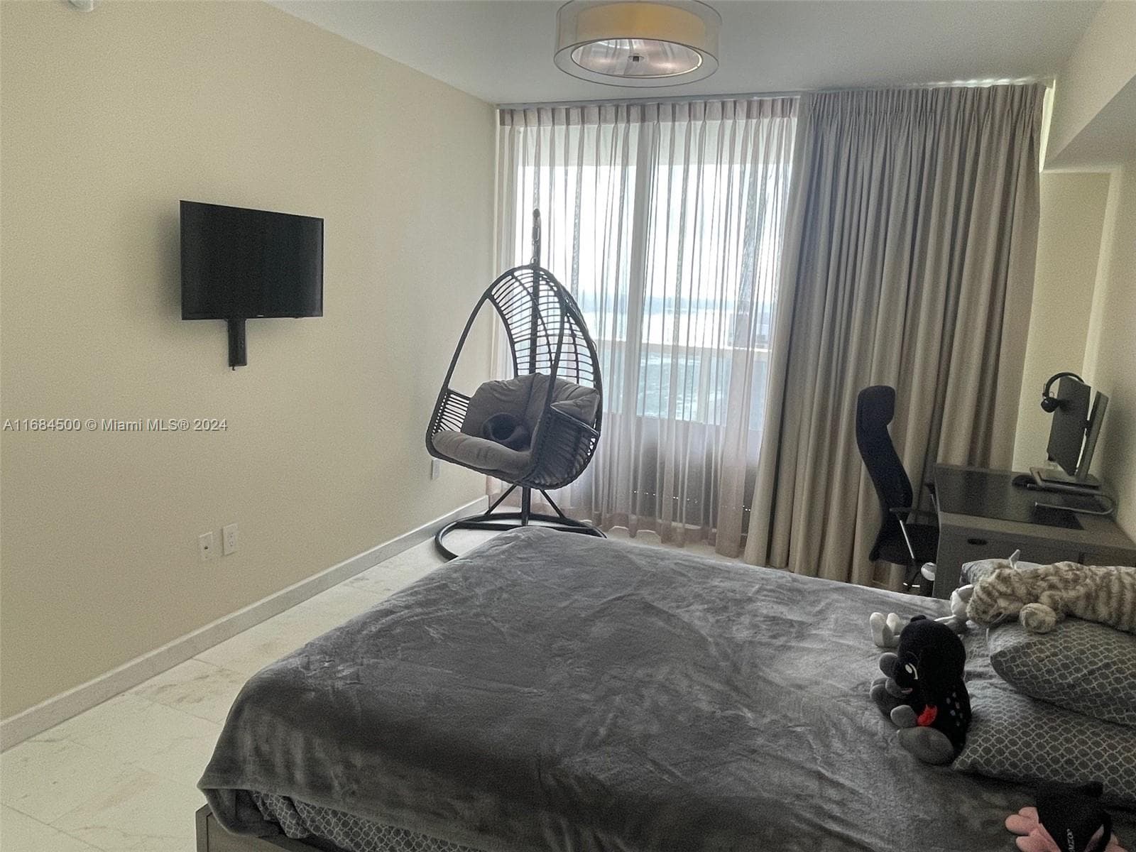1830 S Ocean Dr 2604 photo 15