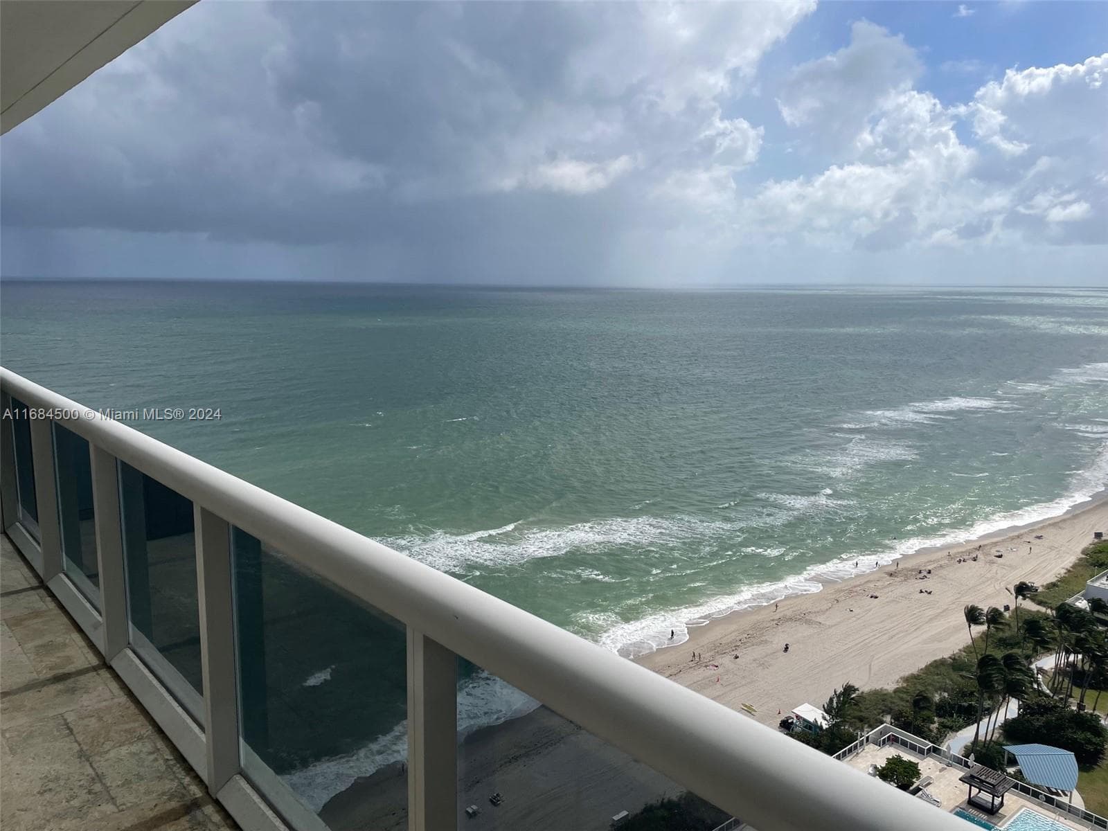 1830 S Ocean Dr 2604 photo 21