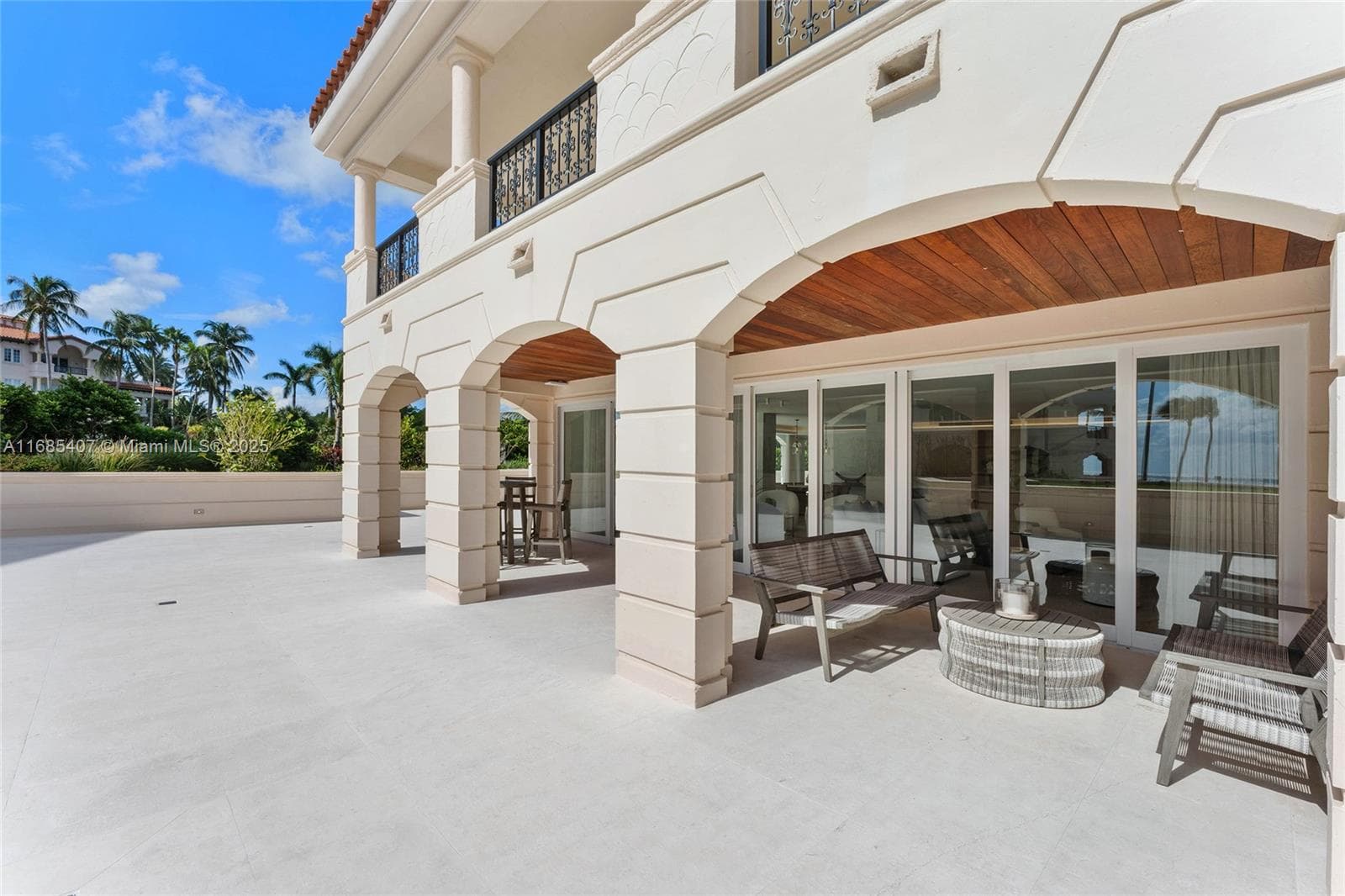 7917 Fisher Island Dr 7917 photo 6